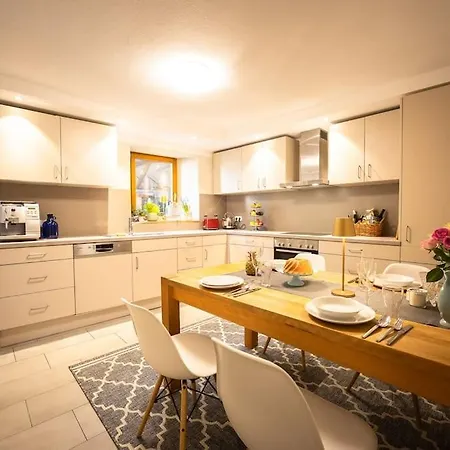 Apartment Vanilla Im Burgdorf 11 P.